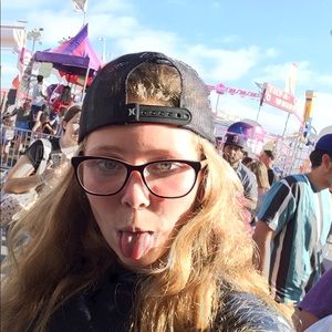 Meet your Posher, Sophia